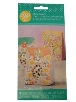 Wilton Paper Easter Bunny Flower Window Treat Bag Kit 6 Count